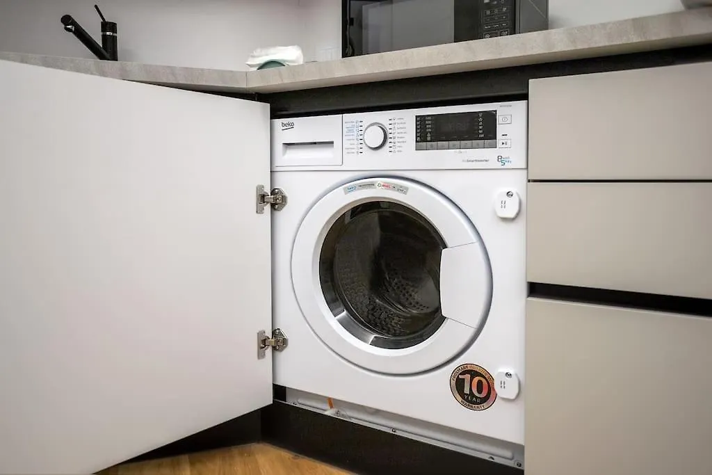 Apartment Marghera'S Nest - Modern Design With Free Netflix And Wifi Milan Italy